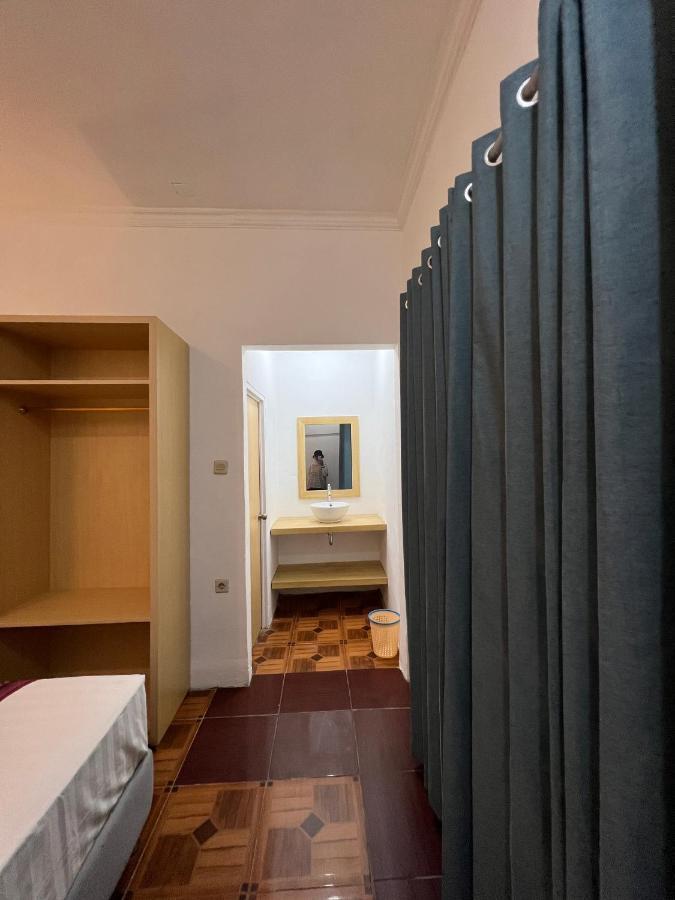 Seaside Hotel Τζίλι Τραγουανγκάν Εξωτερικό φωτογραφία